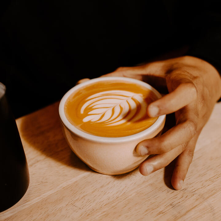 Flat White Flat White