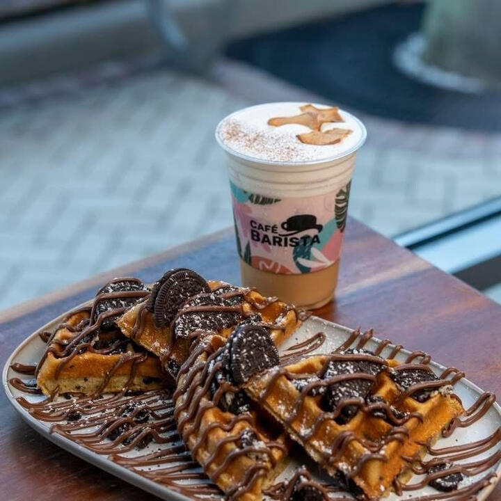 Oreo Waffles Oreo Waffles